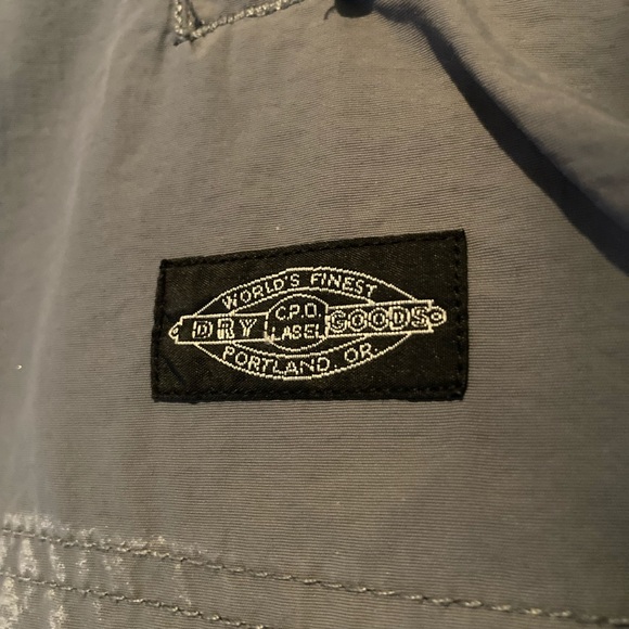 Unisex Rainjacket - Picture 2 of 3